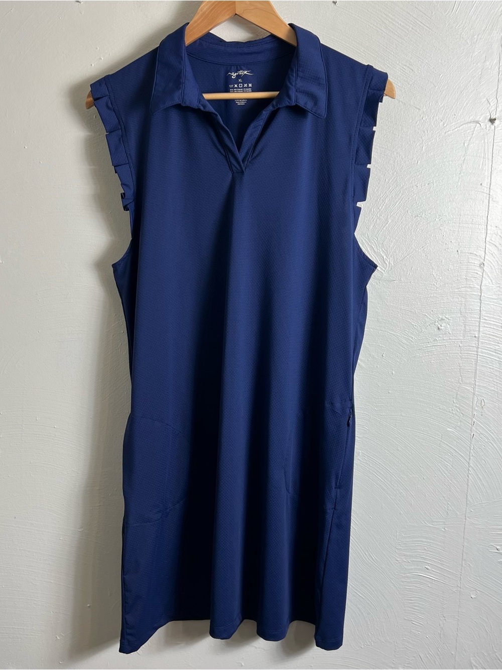 X by Gottex Golf and Tennis Dress Size XL  Moisture Wicking Quick Dry Pockets